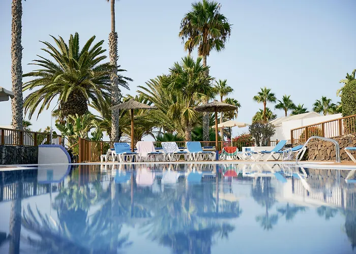 Grupotel Flamingo アパートホテル 2*